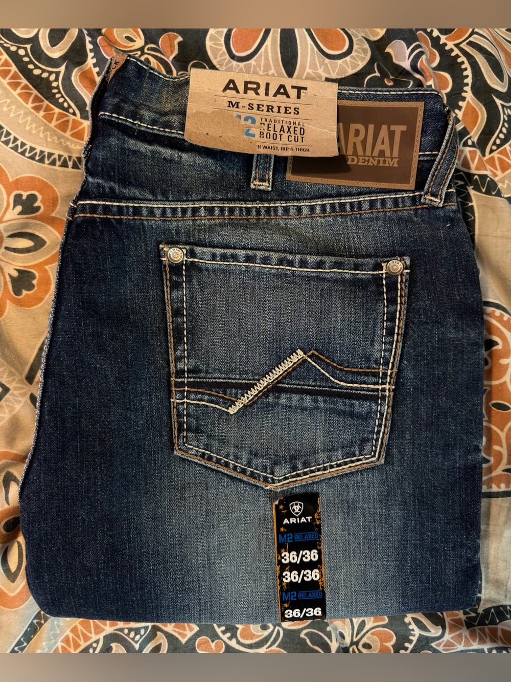 NWT M2 Ariat Men's Relaxed Bootcut Jeans - Dark Blue Denim SIZE 36x36